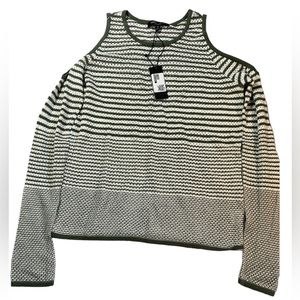 Romeo & Juliet Sage Green Cold Shoulder‎ Crew Neck Sweater Long Sleeve